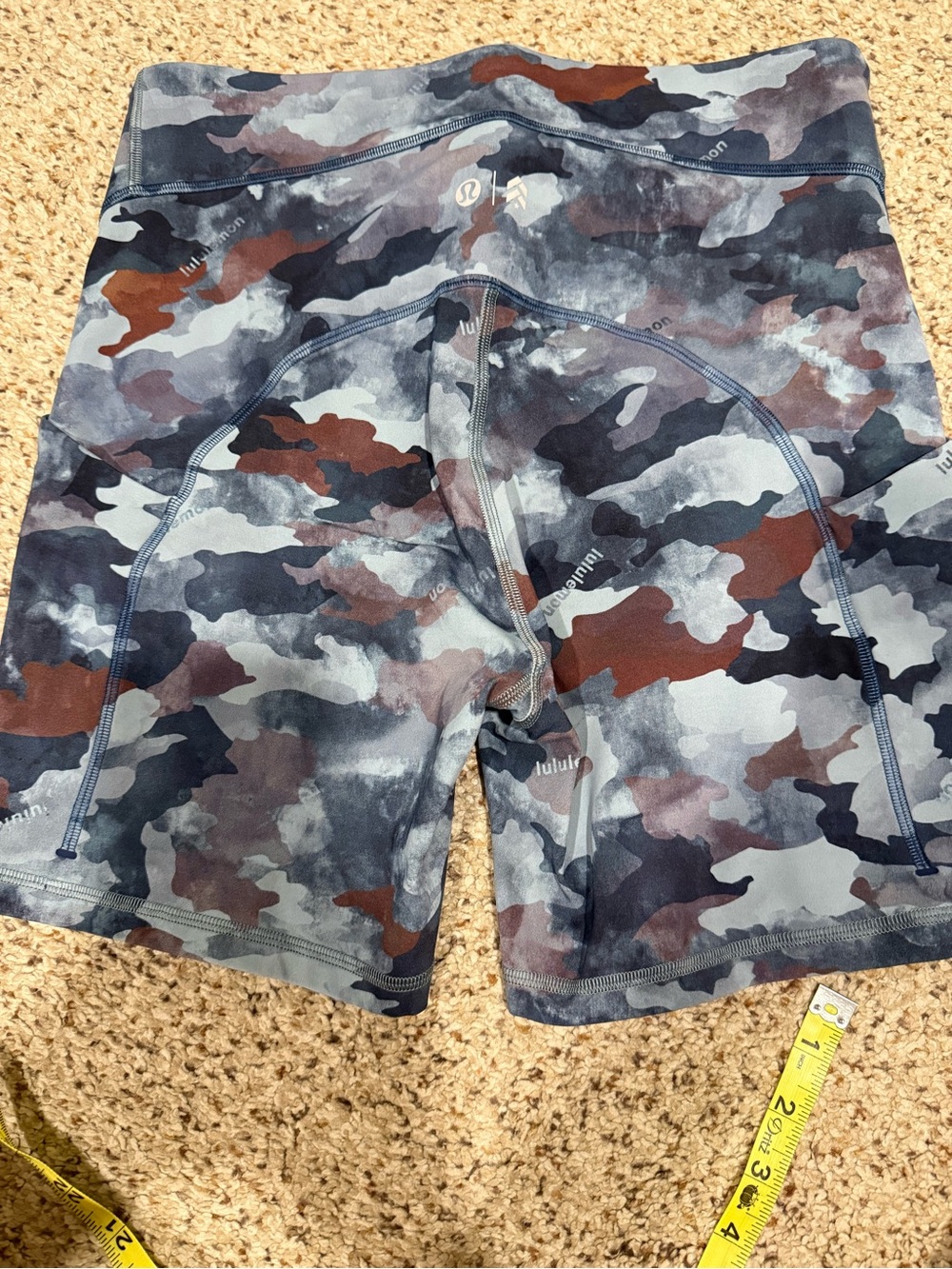 lululemon athletica Women’s Athletic Shorts - Camo Gray, White, Brown - Picture 5 of 6